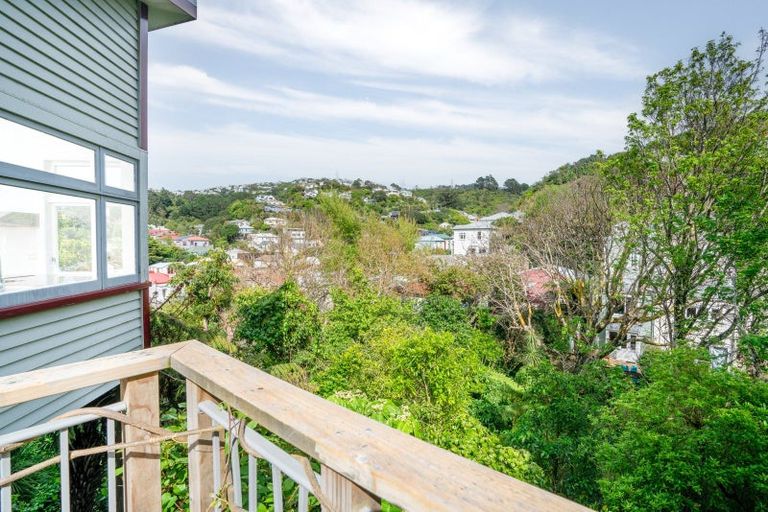 Photo of property in 16 Saint John Street, Aro Valley, Wellington, 6011
