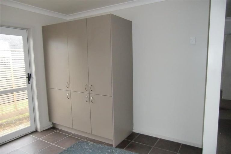 Photo of property in 85 Ngamotu Road, Spotswood, New Plymouth, 4310