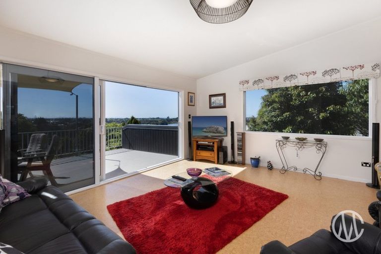Photo of property in 61 Victory Street, Welcome Bay, Tauranga, 3112