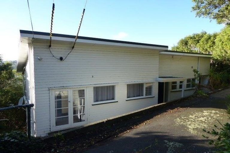 Photo of property in 3 Prospect Terrace, Johnsonville, Wellington, 6037