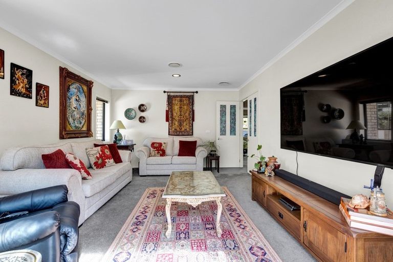 Photo of property in 57 Ainslee Street, Highlands Park, New Plymouth, 4312