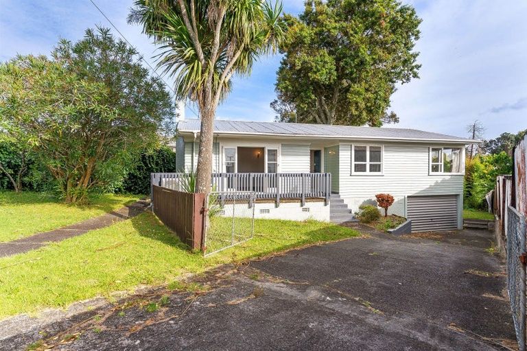 Photo of property in 11 Mountfort Street, Manurewa, Auckland, 2102