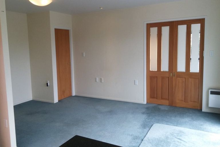 Photo of property in 2/15 Quebec Road, Milford, Auckland, 0620