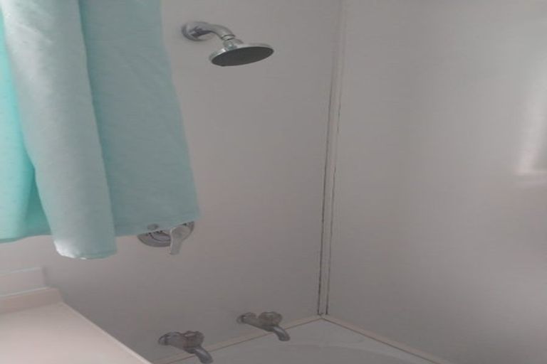 Photo of property in 19 Wesley Street, South Dunedin, Dunedin, 9012