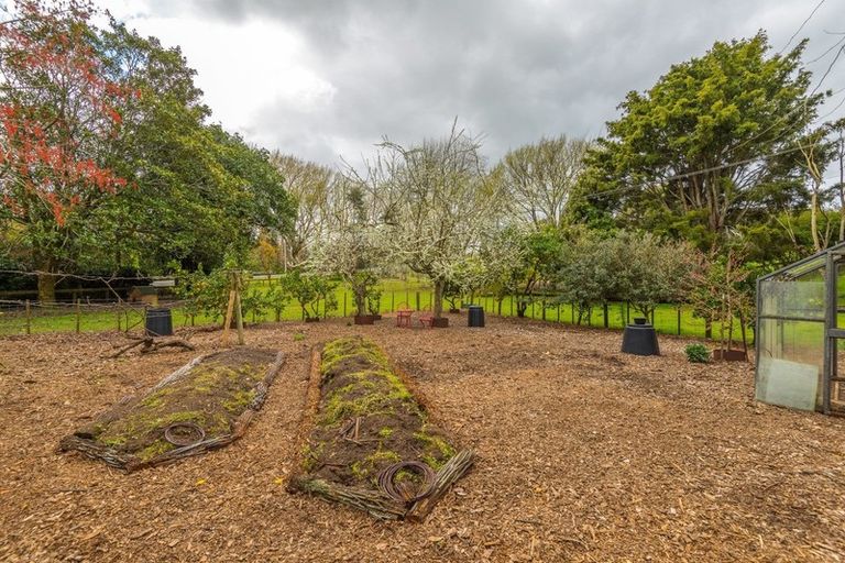 Photo of property in 462 Karaka Road, Karaka, Drury, 2578