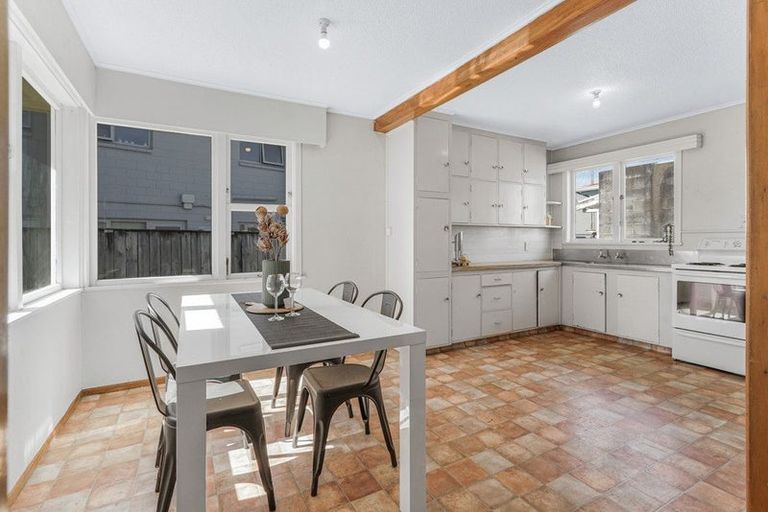 Photo of property in 9 Tralee Place, Hillcrest, Hamilton, 3216