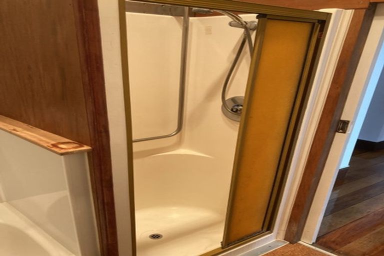 Photo of property in 6 Hurworth Place, College Estate, Whanganui, 4500