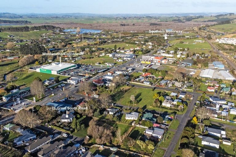 Photo of property in 71 Great South Road, Pokeno, 2402