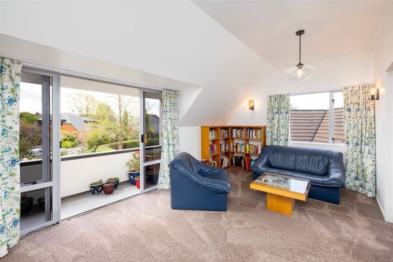 Photo of property in 28 Ilam Park Place, Ilam, Christchurch, 8041