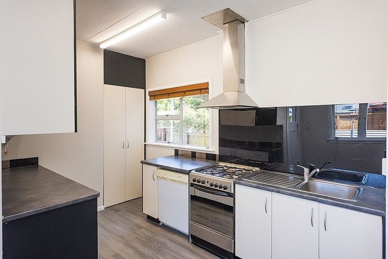 Photo of property in 7 Karaka Street, Hokowhitu, Palmerston North, 4410