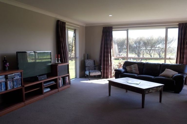 Photo of property in 235c Watershed Road, Bunnythorpe, Palmerston North, 4470