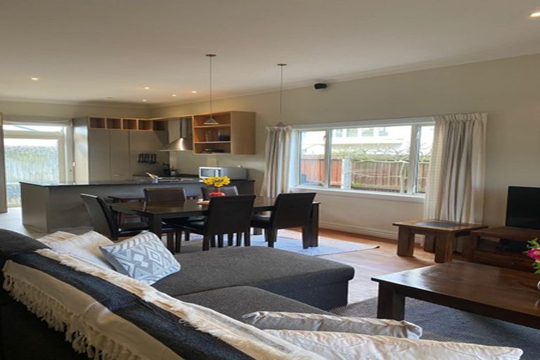 Photo of property in 42 Somme Street, St Albans, Christchurch, 8014