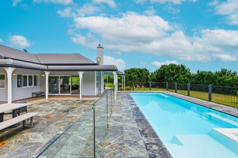 Photo of property in 40 Grant Road, Kinloch, Taupo, 3385
