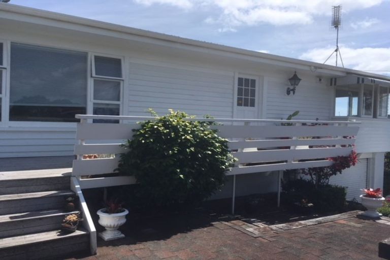 Photo of property in 36 Tui Glen Road, Birkenhead, Auckland, 0626