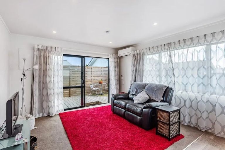 Photo of property in 27a Hinemoa Street, Levin, 5510