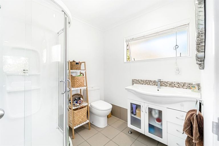 Photo of property in 22 Cascaden Road, Gulf Harbour, Whangaparaoa, 0930