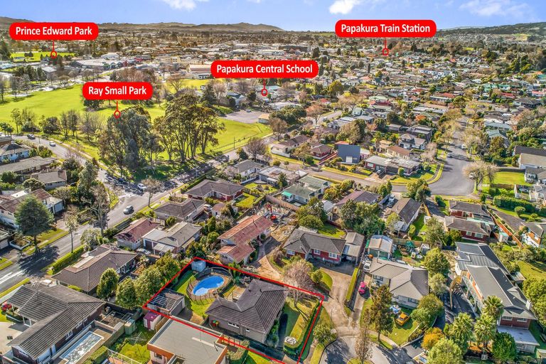 Photo of property in 17 Joyce Street, Pahurehure, Papakura, 2113