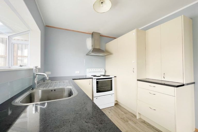 Photo of property in 40 Crawshaw Drive, Nawton, Hamilton, 3200