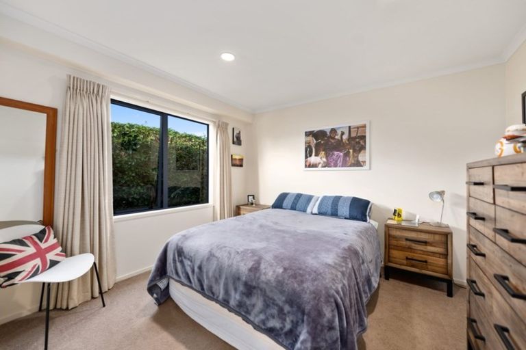 Photo of property in 25 Waipuna Grove, Welcome Bay, Tauranga, 3112