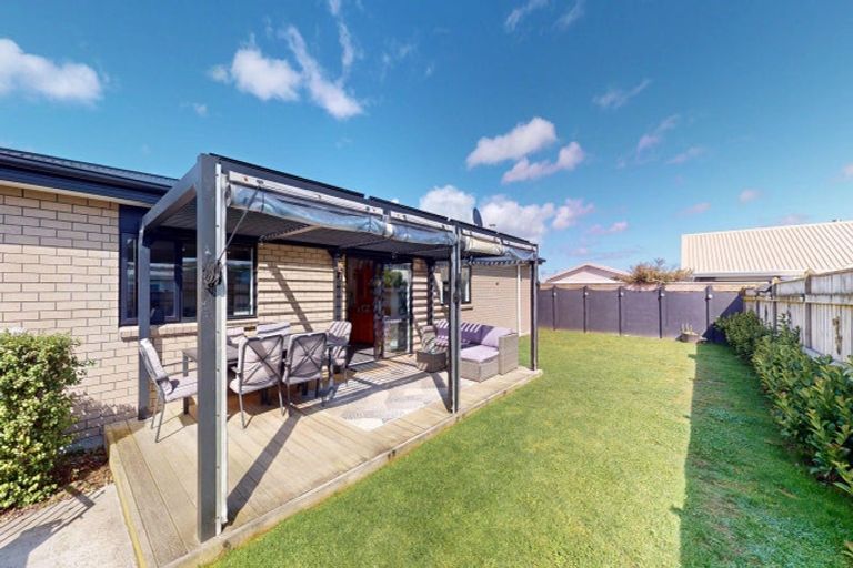 Photo of property in 100a Queen Street West, Levin, 5510