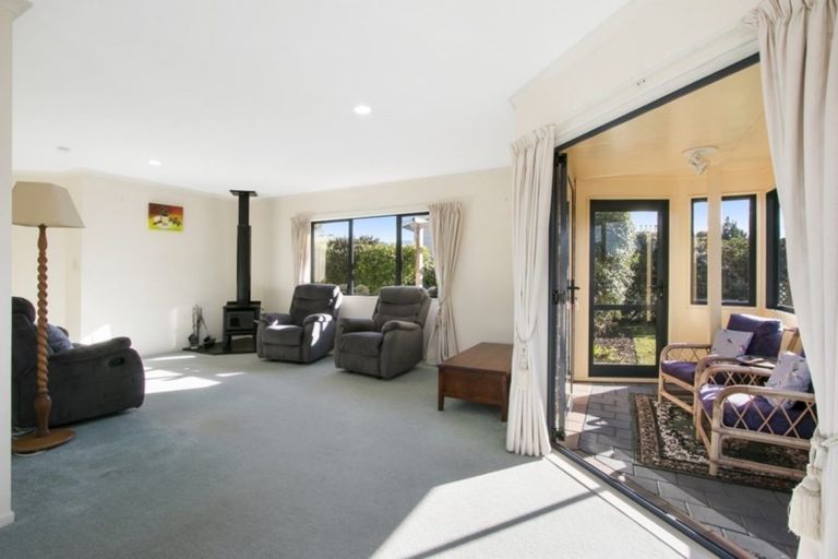 Photo of property in 10 Alexander Street, Katikati, 3129