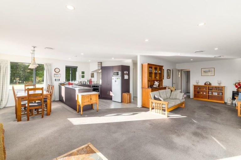 Photo of property in 2233 South Eyre Road, Eyrewell, Rangiora, 7476