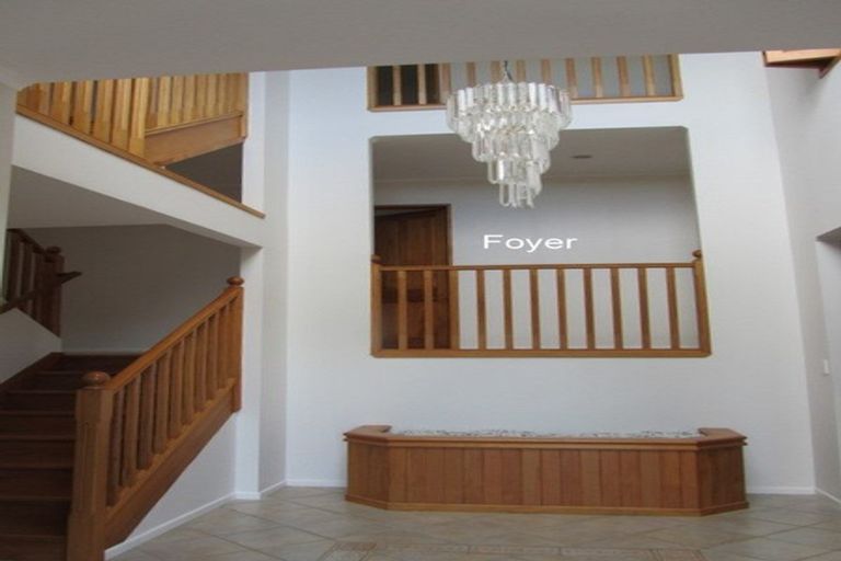 Photo of property in 8 Carrowmore, Pinehill, Auckland, 0632