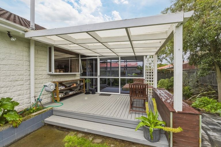 Photo of property in 3 Cowper Place, Avondale, Christchurch, 8061