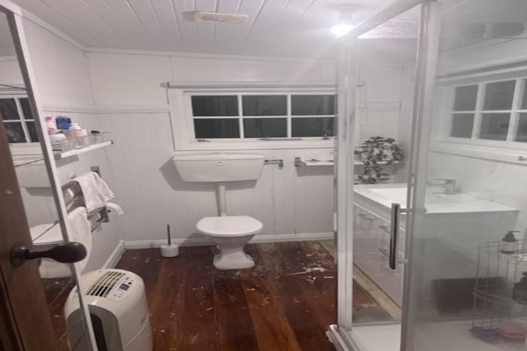 Photo of property in 64 Awarua Street, Ngaio, Wellington, 6035