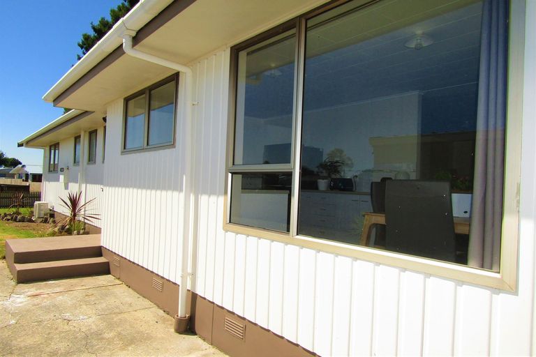 Photo of property in 55 Puriri Crescent, Edgecumbe, 3120