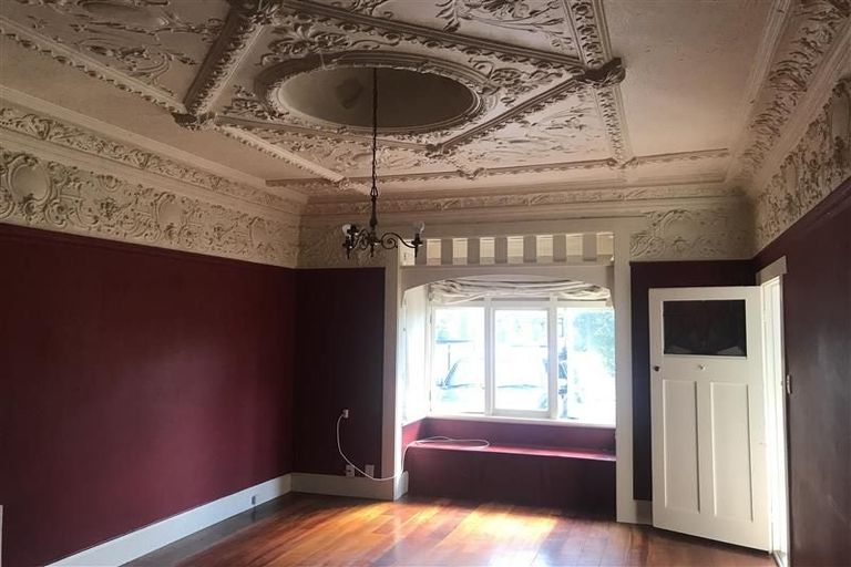 Photo of property in 90 Kennedy Road, Napier South, Napier, 4110