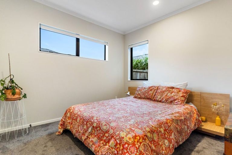 Photo of property in 99 Vinistra Road, Huapai, Kumeu, 0810