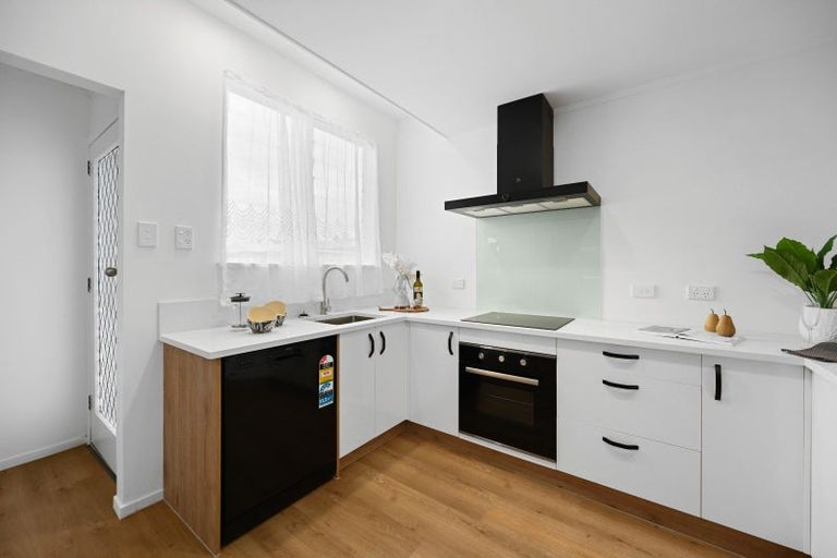 Photo of property in 80 Tawa Street, Melville, Hamilton, 3206