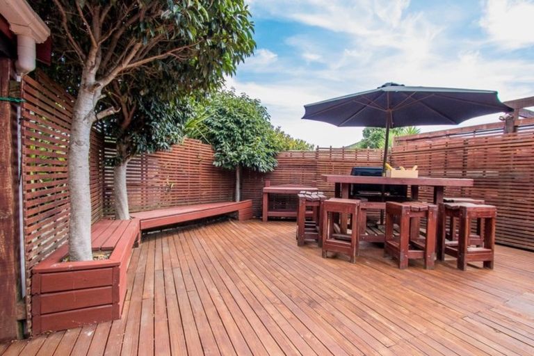 Photo of property in 18 Wood Street, Mangawhai Heads, Mangawhai, 0505