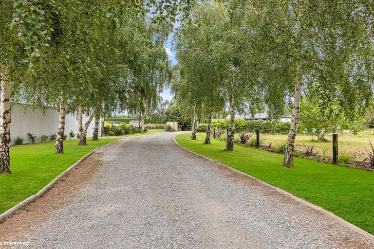 Photo of property in 1682 Clintons Road, Darfield, 7571