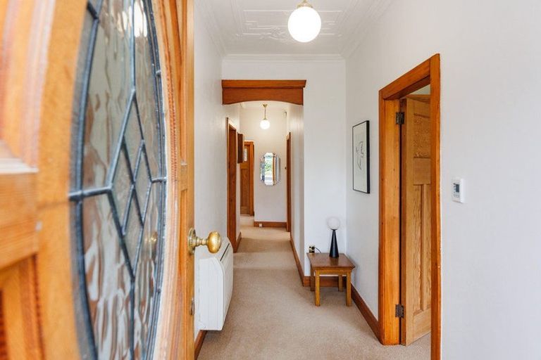 Photo of property in 11 Palm Avenue, Hokowhitu, Palmerston North, 4410