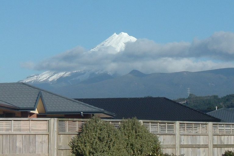 Photo of property in 56 Karamea Street, Whalers Gate, New Plymouth, 4310