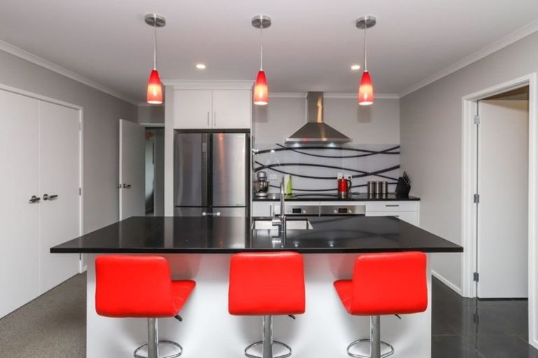 Photo of property in 1 Branca Close, Fitzroy, Hamilton, 3206