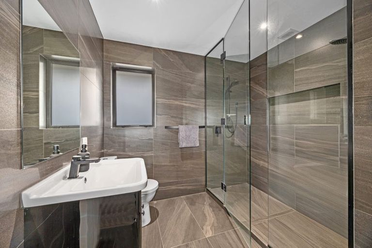 Photo of property in 1/84 Queenspark Drive, Parklands, Christchurch, 8083