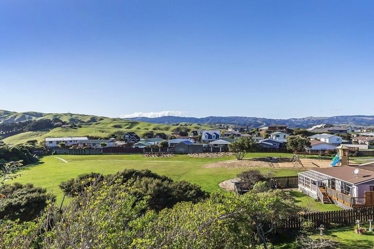 Photo of property in 17 Pope Street, Camborne, Porirua, 5026