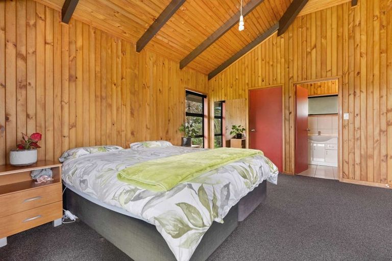 Photo of property in 158 Mcleod Road, South Head, Helensville, 0874