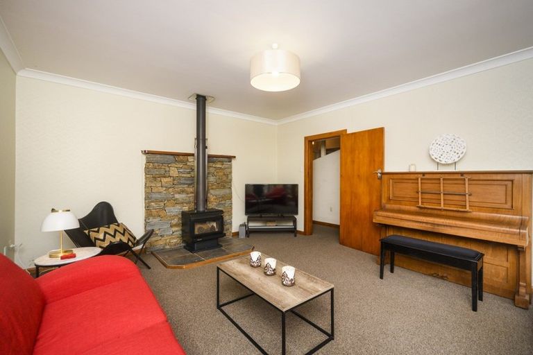 Photo of property in 265 Victoria Avenue, Hokowhitu, Palmerston North, 4410