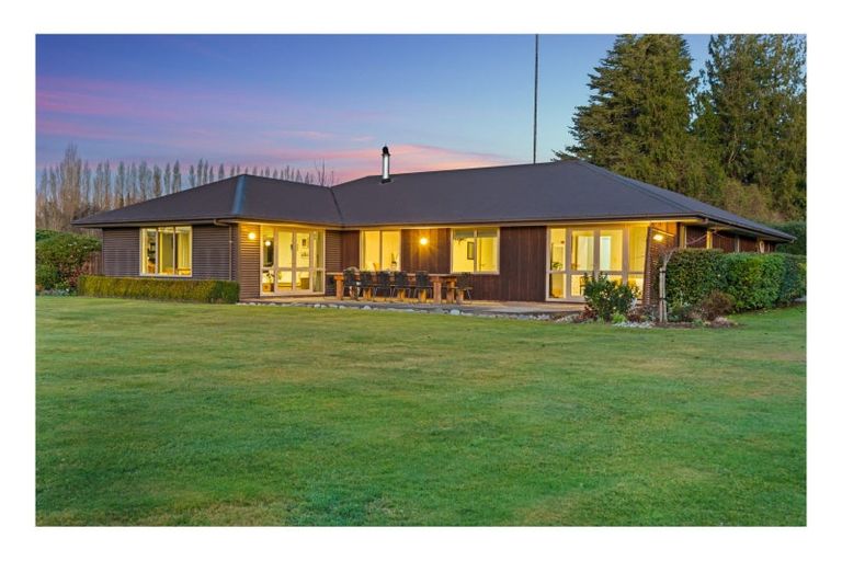 Photo of property in 872 Winchester Geraldine Road, Geraldine, 7930