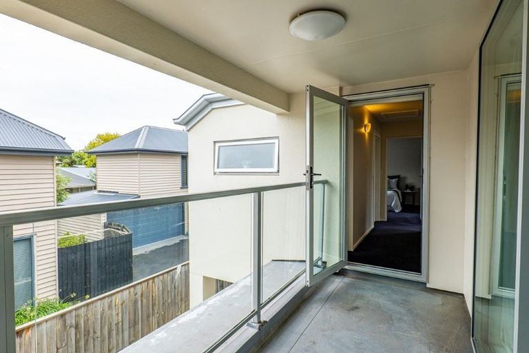 Photo of property in 496c Barbadoes Street, Edgeware, Christchurch, 8013