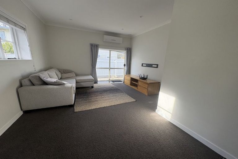 Photo of property in 78 Bell Road, Waiwhetu, Lower Hutt, 5010