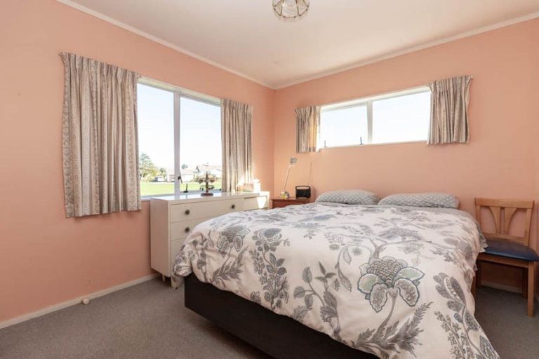 Photo of property in 2b Park Street, Paeroa, 3600