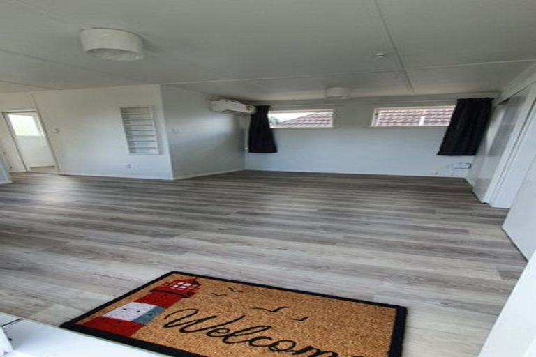 Photo of property in 624 Pakuranga Road, Howick, Auckland, 2010