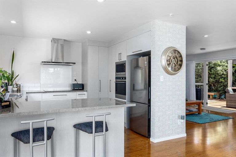 Photo of property in 21 Ocean View Road, Coastlands, Whakatane, 3120