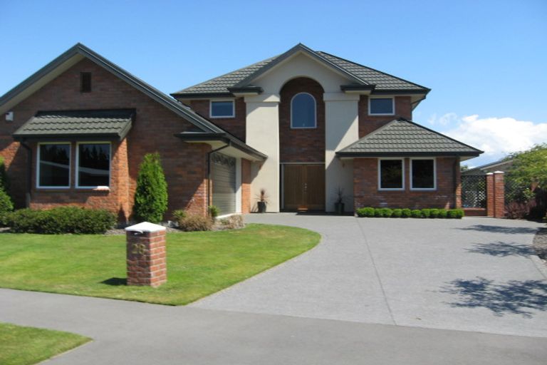 Photo of property in 28 Birkdale Drive, Shirley, Christchurch, 8061