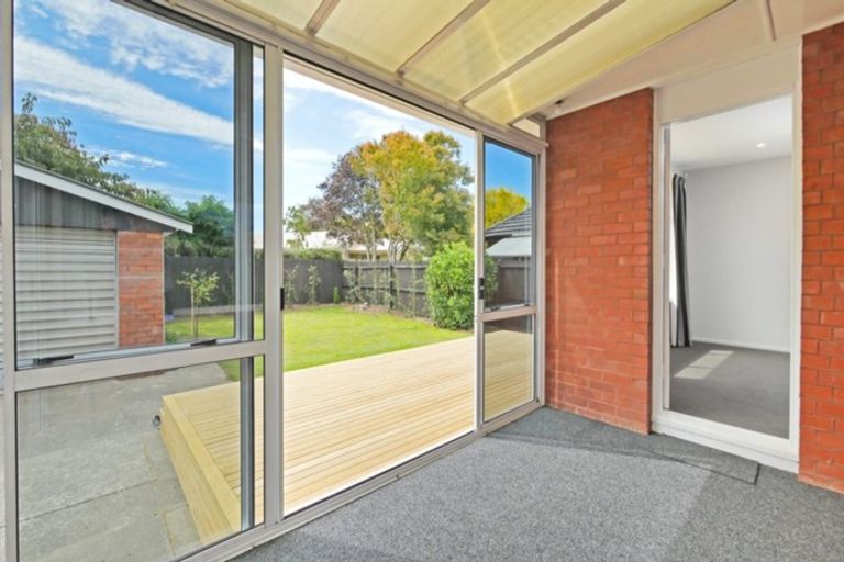 Photo of property in 212 Wairakei Road, Bryndwr, Christchurch, 8053